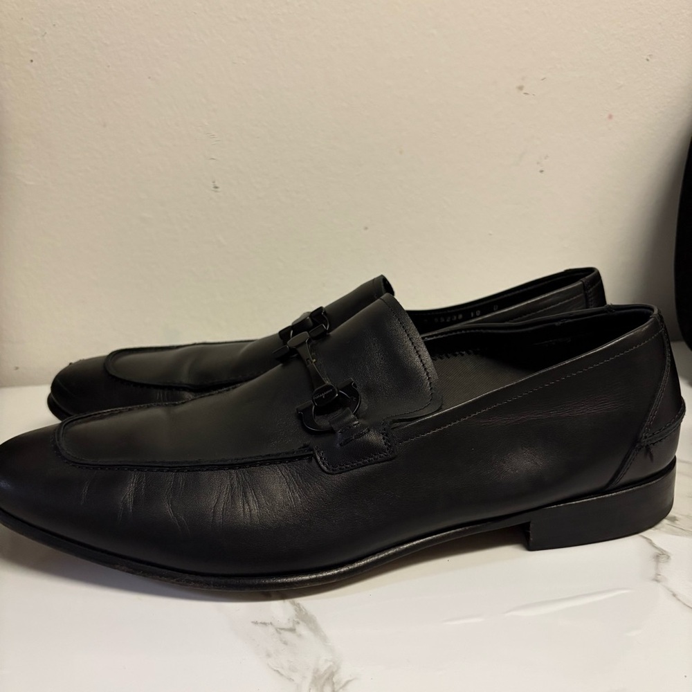 Salvatore Ferragamo Men's Black Leather Loafers